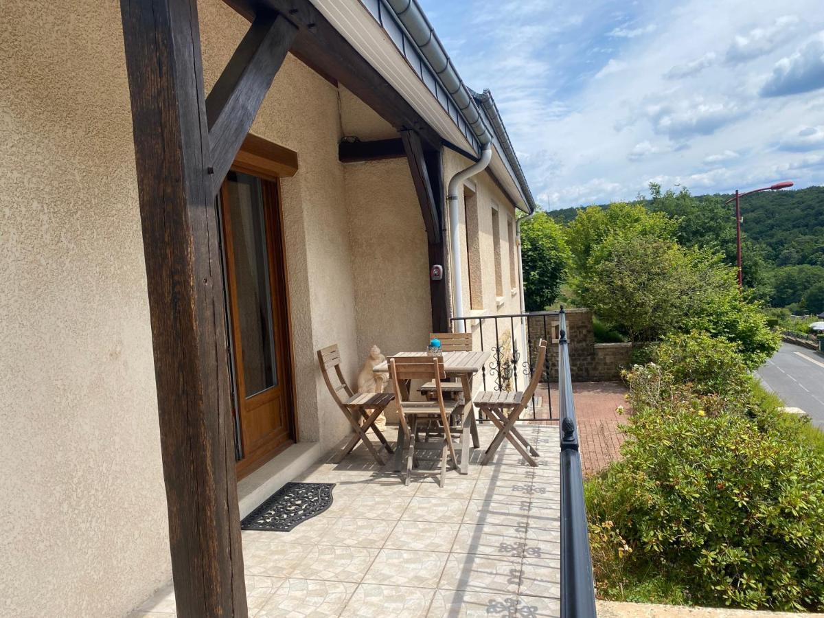 Gite La Mie De Pain Bogny-sur-Meuse Exterior photo